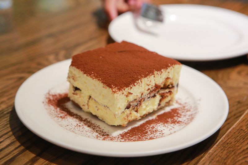 pizza factory tiramisu dessert